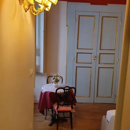 Apartment Elegante Poerio *